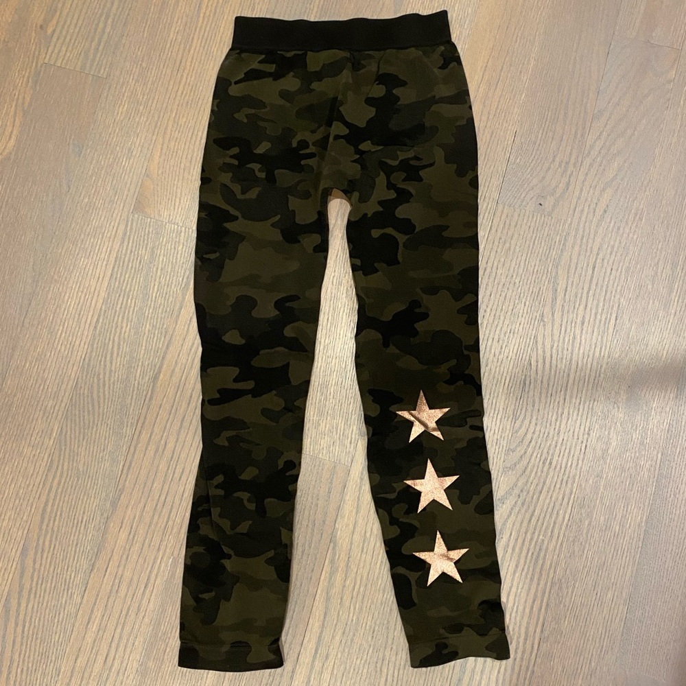 Malibu Sugar camo legging with rose gold stars